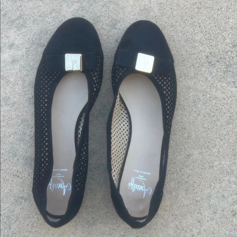 Amalfi by Rangoni Black Suede Bow Tie Gold Detail Flats Women's Size 11